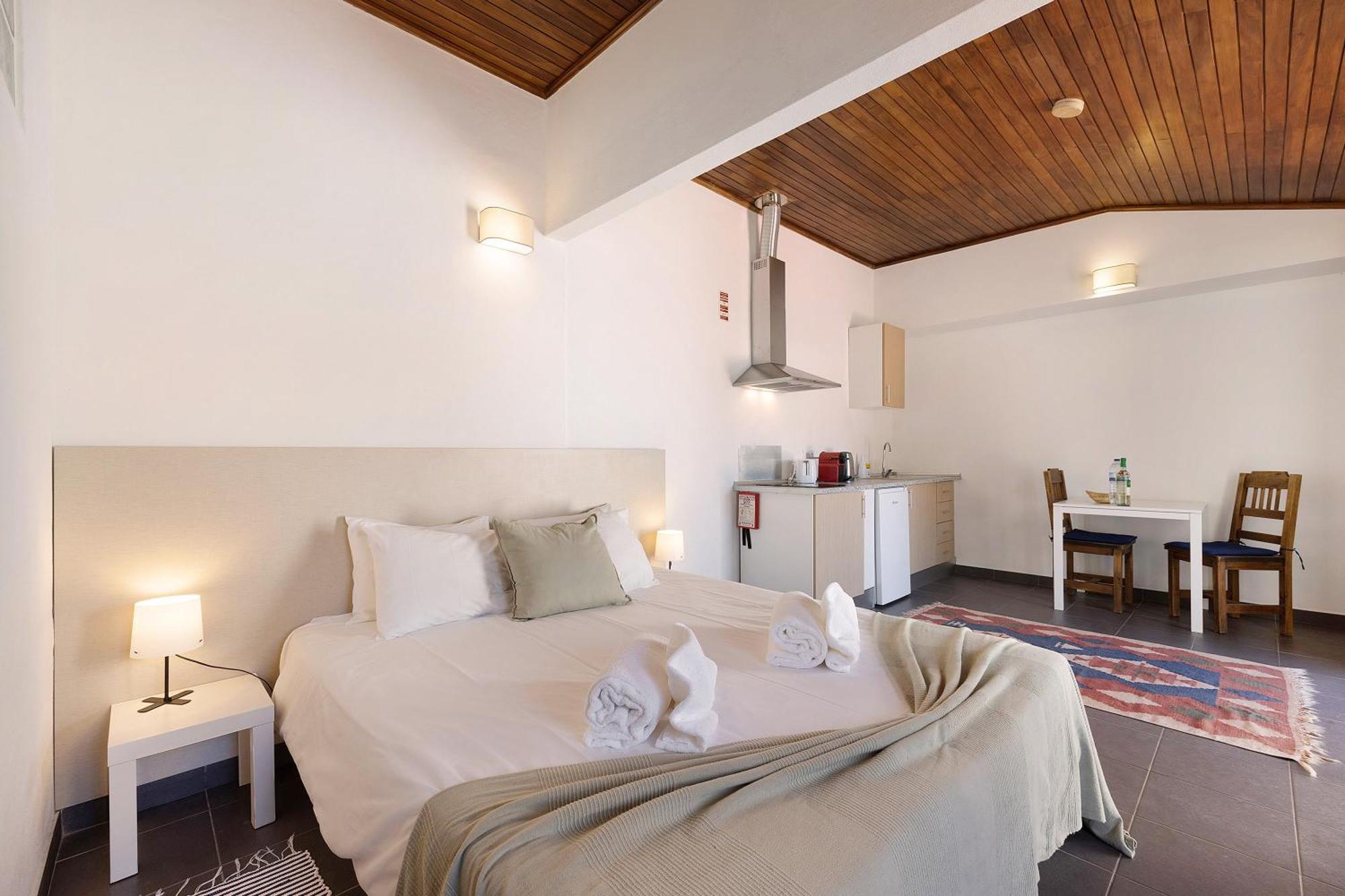 A Cerca - B Apartment Лагос Екстериор снимка