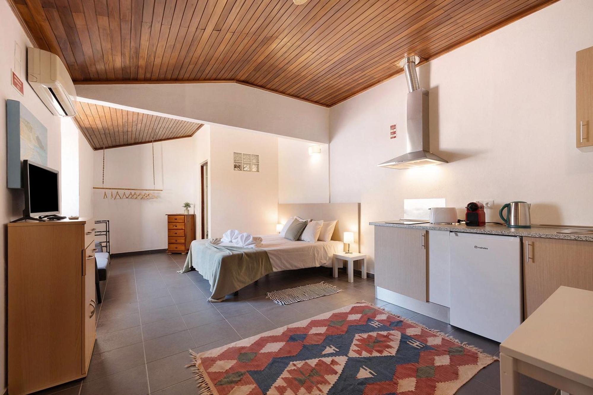 A Cerca - B Apartment Лагос Екстериор снимка